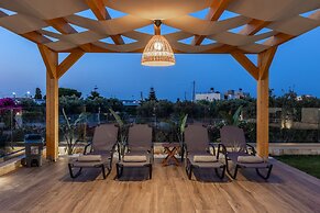 Sandi Villa