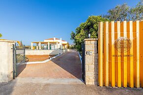 Sandi Villa