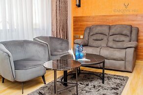 Enkipai Hill Hotel