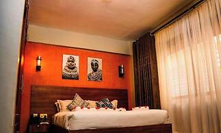 Enkipai Hill Hotel