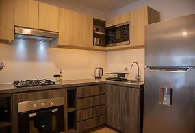 w Magnificent 2BR w/ Balcony in Miraflores