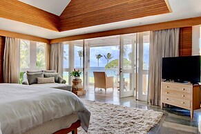 Breathtaking Ocean-view Home w Pool Modern Design