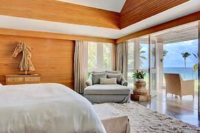 Breathtaking Ocean-view Home w Pool Modern Design