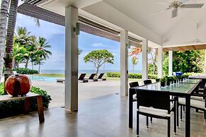 Breathtaking Ocean-view Home w Pool Modern Design