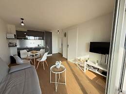 Modern Apartment With Sea View Valras