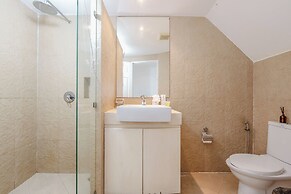 2BR Chic Oceanview Condo Kata Beach Retreat C206