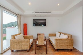 2BR Chic Oceanview Condo Kata Beach Retreat C206