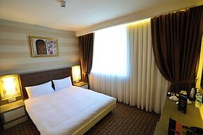 Hotel Star Royal