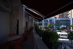 2115 Boutique Hostel