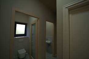 2115 Boutique Hostel