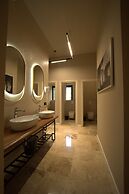 2115 Boutique Hostel