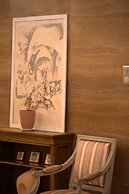 2115 Boutique Hostel