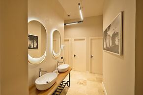 2115 Boutique Hostel