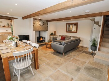 Hill Top Cottage