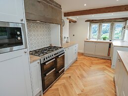 Hill Top Cottage