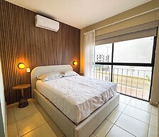 Indigo 7 - Steps from Playa Brujas Beach