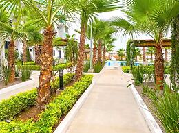 Indigo 7 - Steps from Playa Brujas Beach