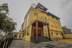 Shri Damodar Dham