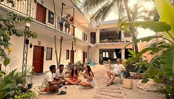 Casa Mexico Lindo - Boutique Hostel