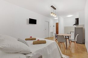 Alessia's Flat - Borgo Palazzo 005