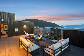 TotalApartments Northern Lights Penthouse