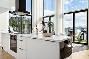 TotalApartments Northern Lights Penthouse