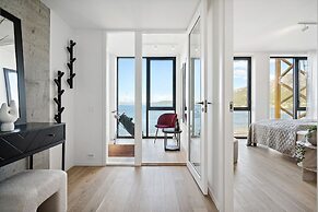 TotalApartments Northern Lights Penthouse
