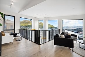 TotalApartments Northern Lights Penthouse