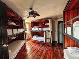 Viajero San José Hostel