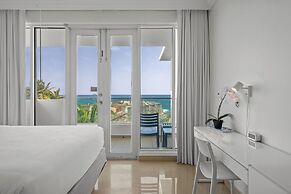 Condado Lagoon by Otium