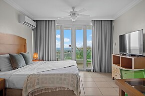 Condado Lagoon by Otium