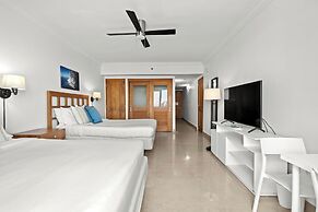 Condado Lagoon by Otium
