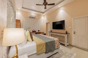 juSTa Luxe Kashi Parampara, Varanasi