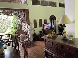 Harmonia Nature Resort by Hiverooms