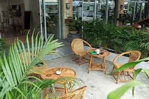 Tibe & Tribe Phangan Hostel
