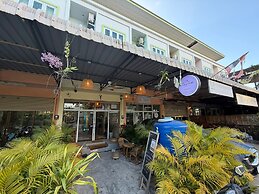 Tibe & Tribe Phangan Hostel