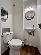 Cozy fully equipped center Liege for 4
