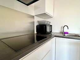 Cozy fully equipped center Liege for 4