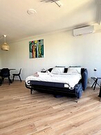 Cozy fully equipped center Liege for 4