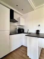 Cozy fully equipped center Liege for 4