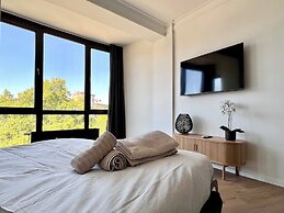 Cozy fully equipped center Liege for 4