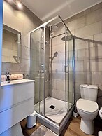Cozy fully equipped center Liege for 4