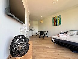 Cozy fully equipped center Liege for 4