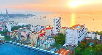 Central Location, Amazing Infinity Pool Near Beach