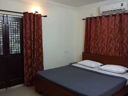 VARSHA ENCLAVE WHITE HOUSE