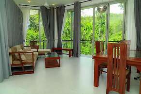 Lathpandura Hotel