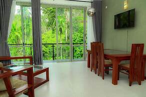 Lathpandura Hotel