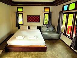 Bang Phra Resort Near Si Racha