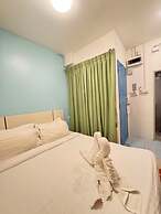 La Casa Residencies