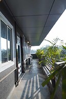 Hotel Lakefront